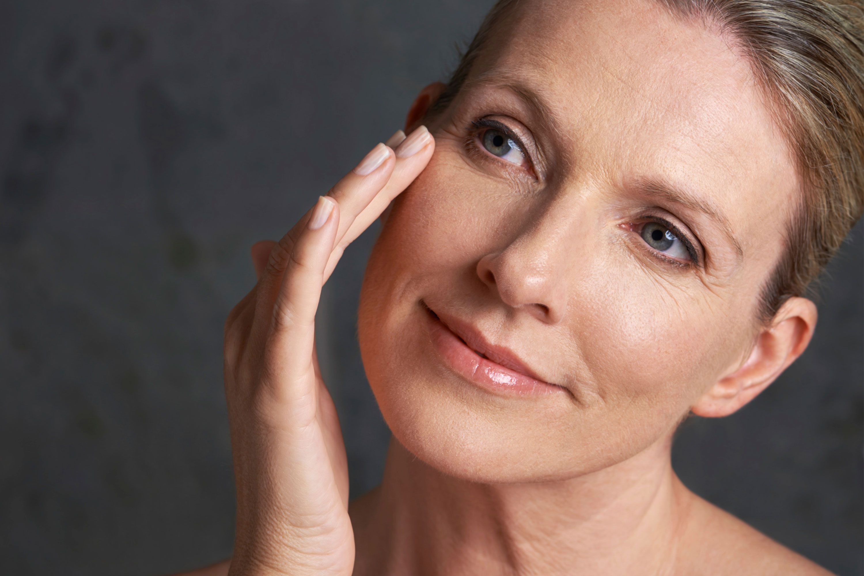 Regain Your Youthful Glow With Anti-Ageing Treatment
