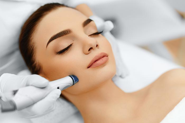Is The Hydrafacial Beneficial For Your Skin?